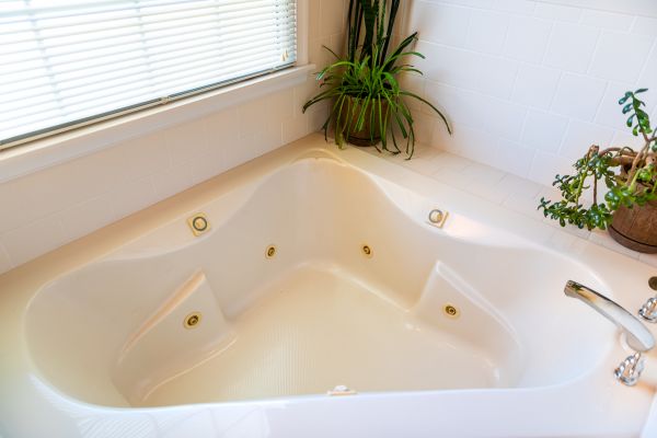 Soaking Tub Installation in Berea